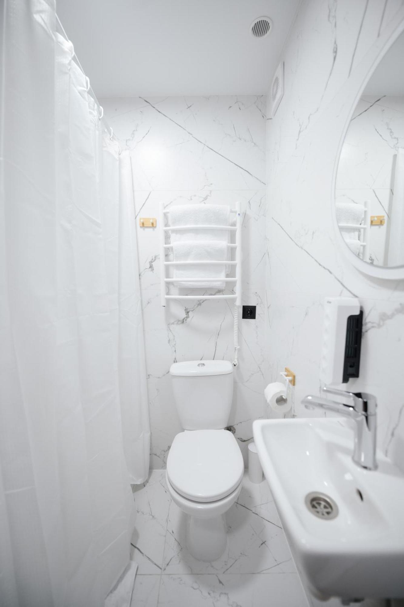 Myfreedom Апартаменти Вул Лаврська 4 Kiev Exterior foto